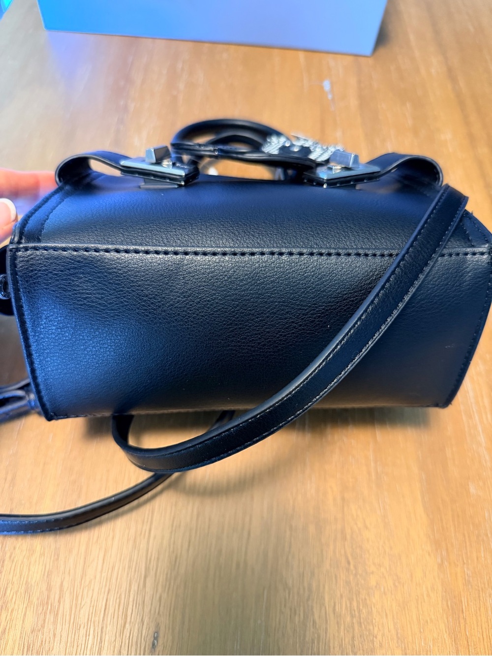 Steve Madden Black Mini Dome Crossbody Satchel - Picture 5 of 5